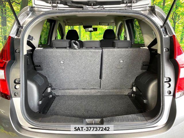 Nissan NOTE 2019-11 7980399-9