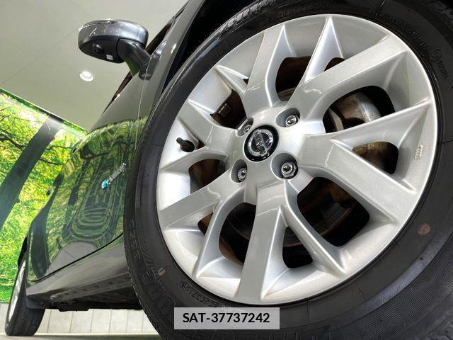 Nissan NOTE 2019-11 7980399-12