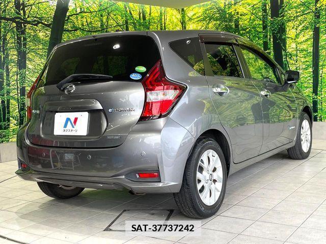 Nissan NOTE 2019-11 7980399-16