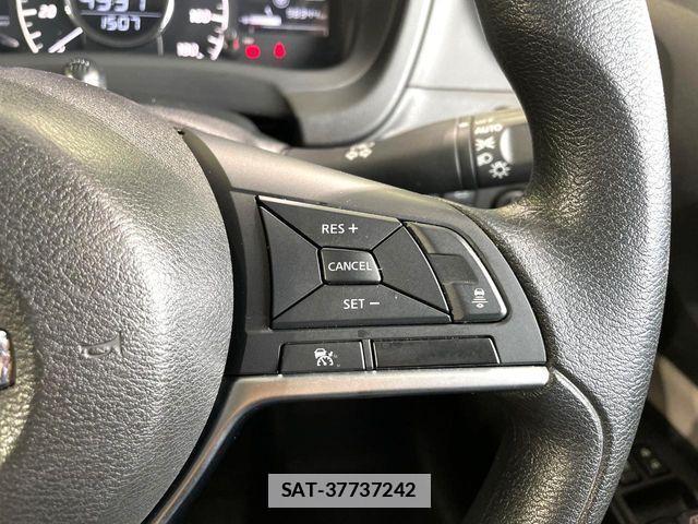 Nissan NOTE 2019-11 7980399-5