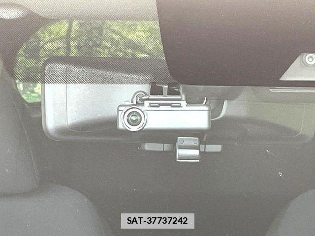 Nissan NOTE 2019-11 7980399-6