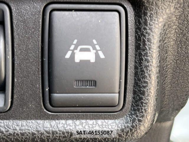 Nissan NOTE 2016-01 7980403-16