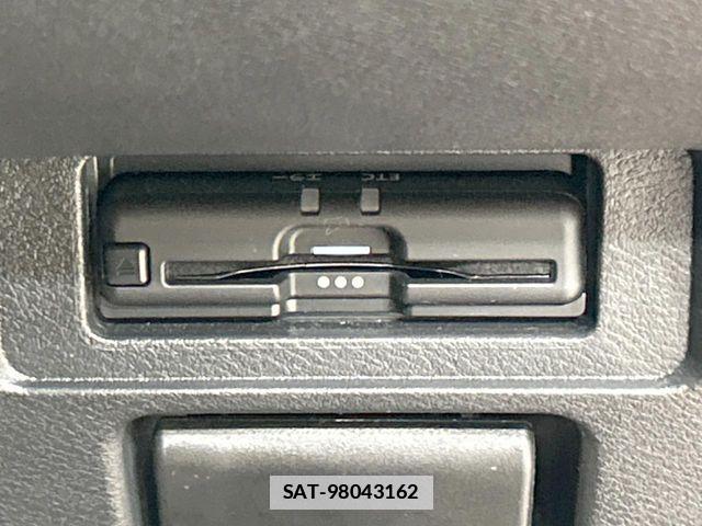 Nissan NOTE 2022-09 7980387-4