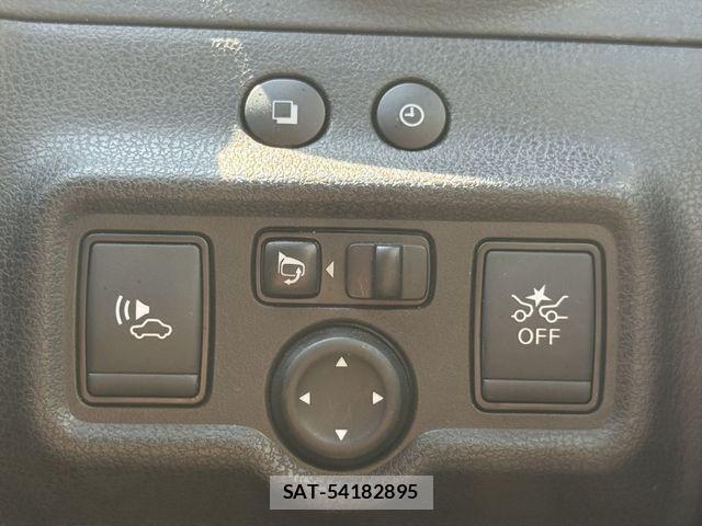 Nissan NOTE 2018-06 7980402-24