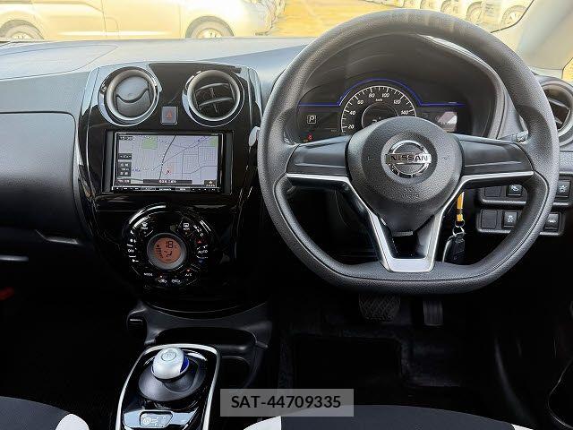 Nissan NOTE 2021-01 7980400-1