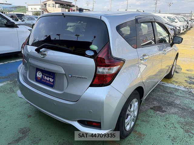 Nissan NOTE 2021-01 7980400-2
