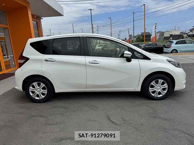 Nissan NOTE 2020-04 7980396-10