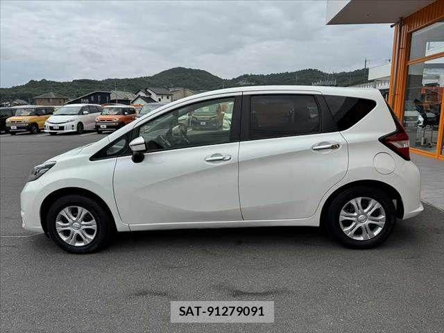 Nissan NOTE 2020-04 7980396-11