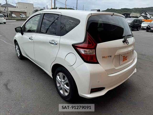 Nissan NOTE 2020-04 7980396-12