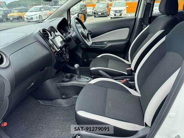 Nissan NOTE 2020-04 7980396-17