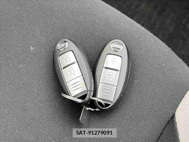 Nissan NOTE 2020-04 7980396-6