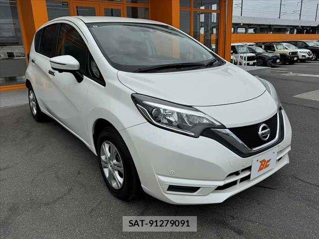 Nissan NOTE 2020-04 7980396-7
