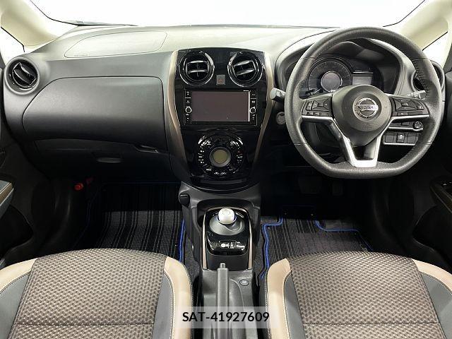Nissan NOTE 2019-05 7980388-1