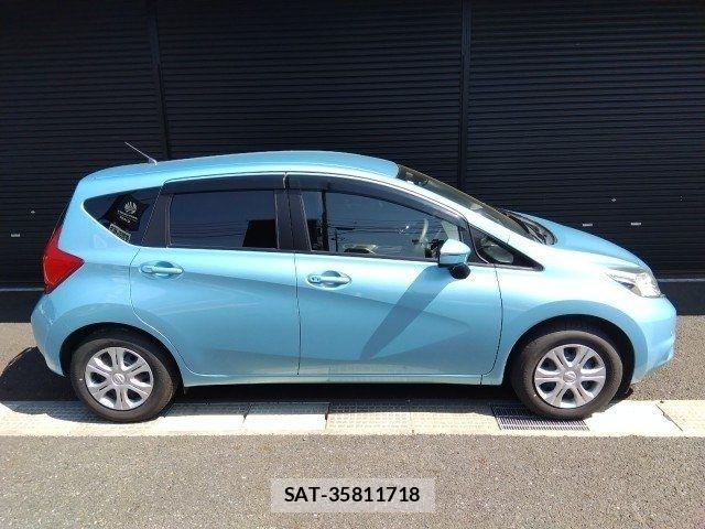 Nissan NOTE 2015-08 7980408-16
