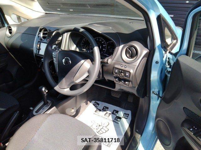 Nissan NOTE 2015-08 7980408-1