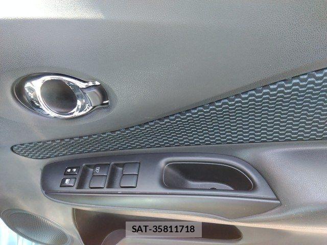 Nissan NOTE 2015-08 7980408-28