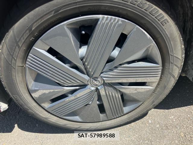 Nissan NOTE 2022-06 8037354-2