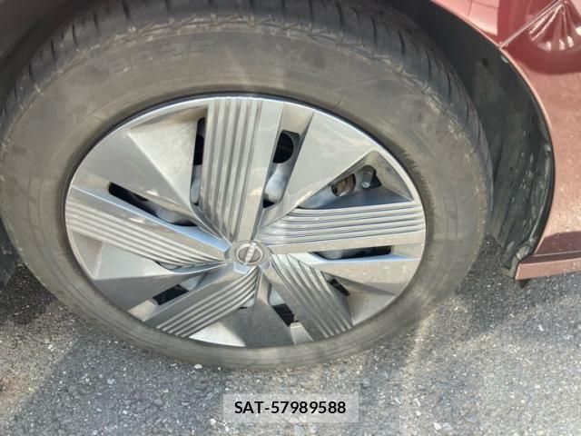 Nissan NOTE 2022-06 8037354-4