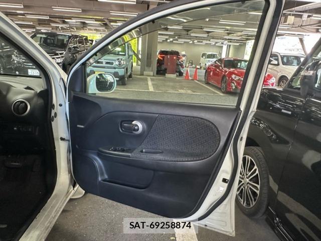 Nissan NOTE 2011-09 8037390-10
