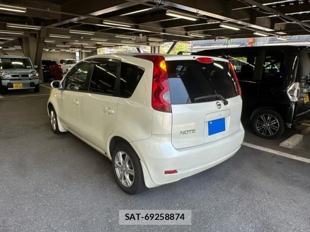 Nissan NOTE 2011-09 8037390-3