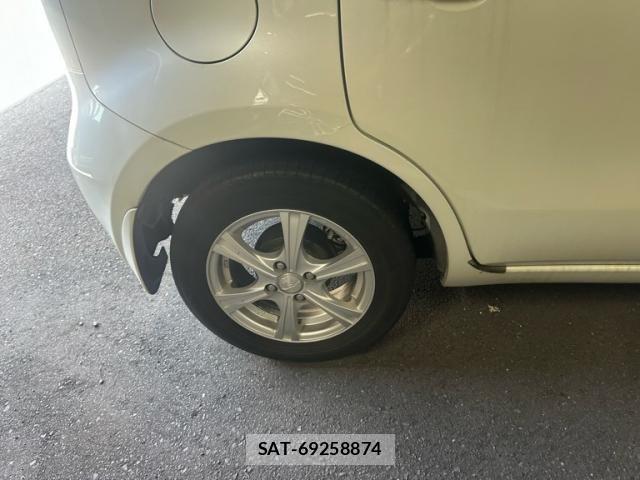 Nissan NOTE 2011-09 8037390-5