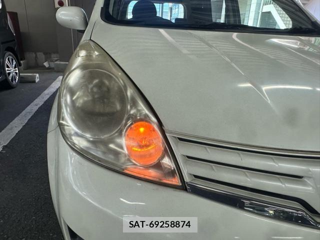 Nissan NOTE 2011-09 8037390-8