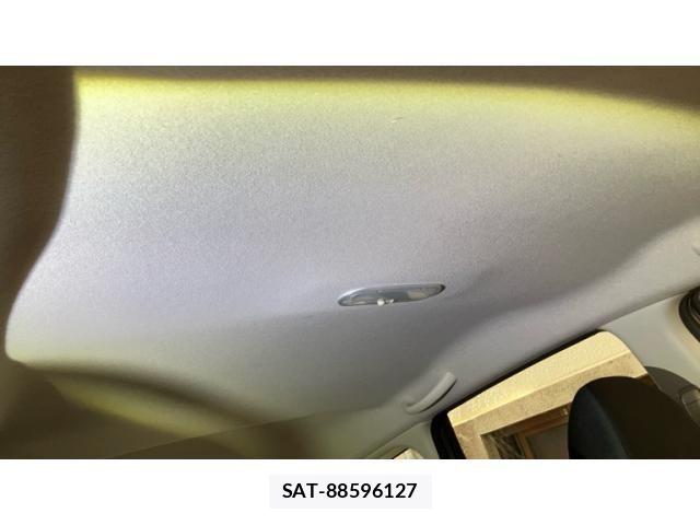 Nissan NOTE 2014-09 8037385-22