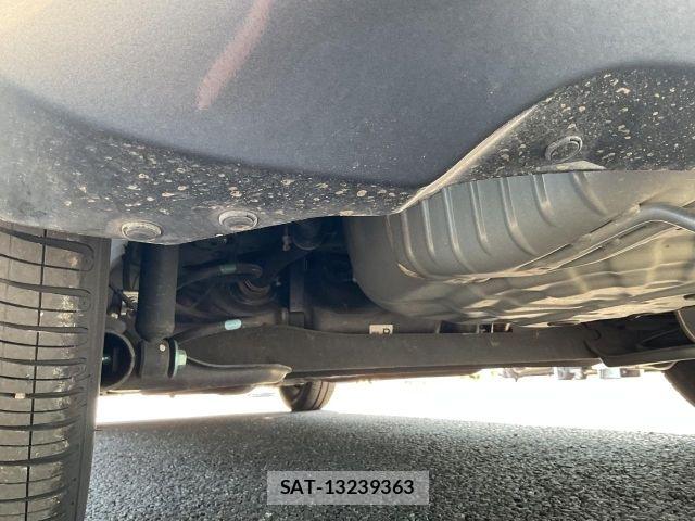 Nissan NOTE 2014-11 8037364-14