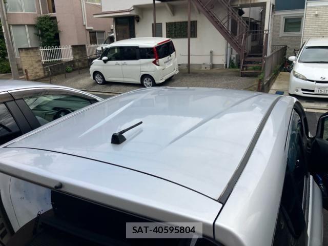 Nissan NOTE 2015-07 8037392-10