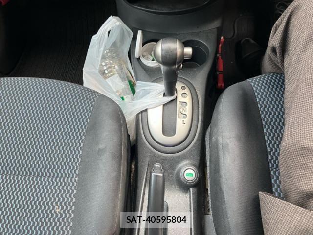Nissan NOTE 2015-07 8037392-19