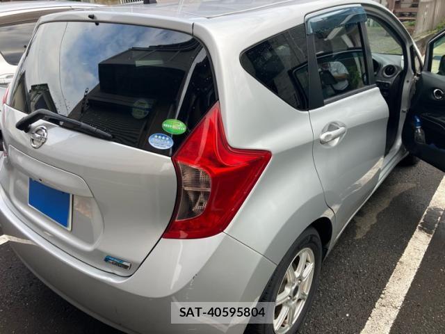 Nissan NOTE 2015-07 8037392-3