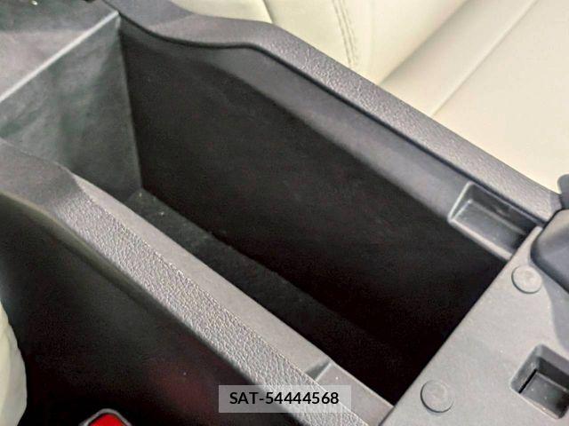 Nissan NOTE 2021-04 8037335-23