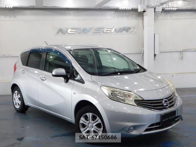 Nissan NOTE 2013-08 8037371-0