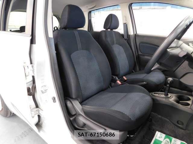 Nissan NOTE 2013-08 8037371-12