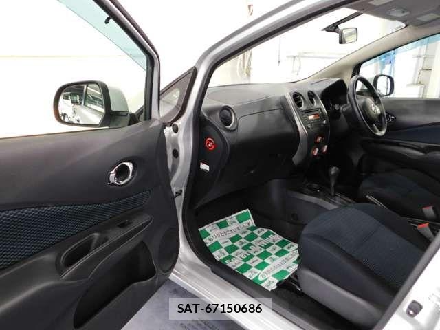 Nissan NOTE 2013-08 8037371-13