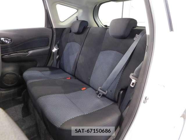 Nissan NOTE 2013-08 8037371-16