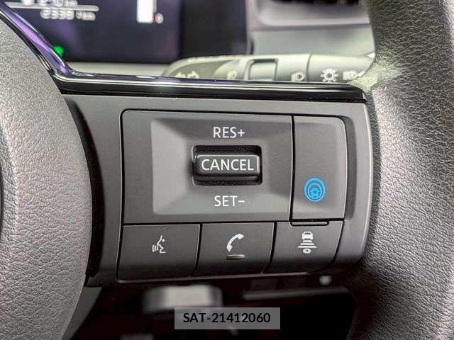 Nissan NOTE 2021-10 8037334-10