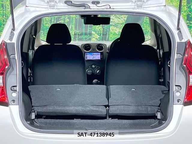 Nissan NOTE 2017-09 8037357-9