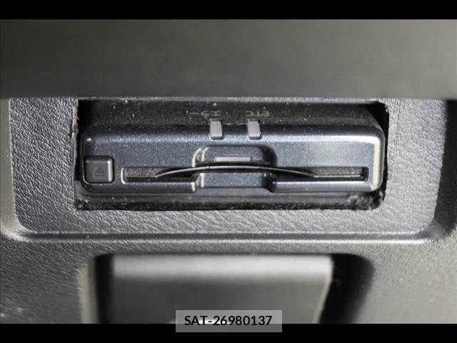 Nissan NOTE 2022-02 8037345-7