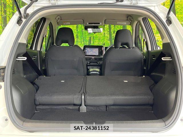 Nissan NOTE 2024-08 8037323-9