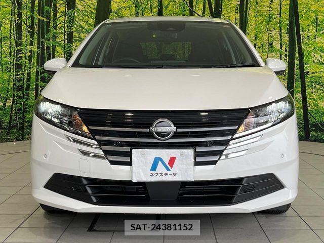 Nissan NOTE 2024-08 8037323-13