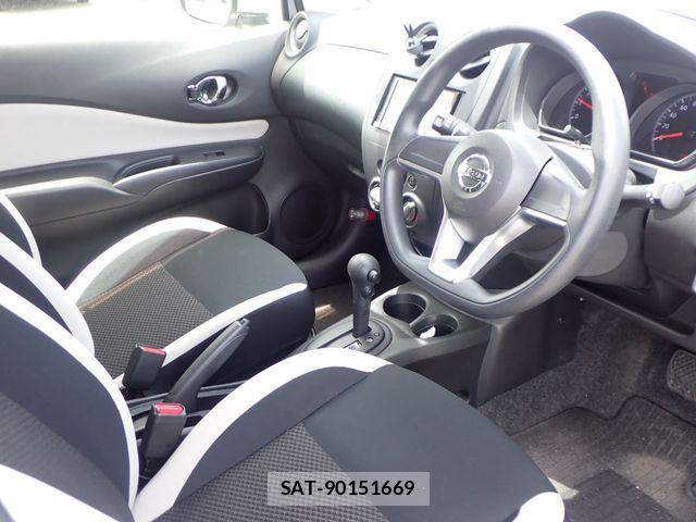 Nissan NOTE 2017-06 8037369-1