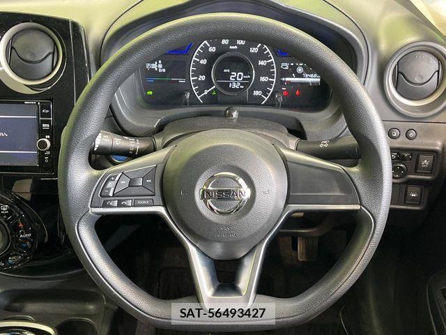 Nissan NOTE 2018-06 8037359-10