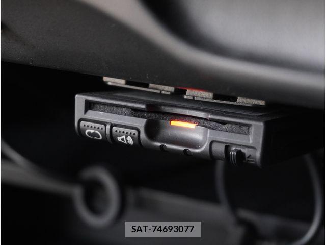Nissan NOTE 2016-02 8037361-19