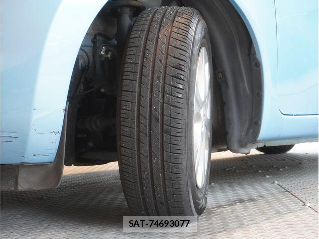 Nissan NOTE 2016-02 8037361-26