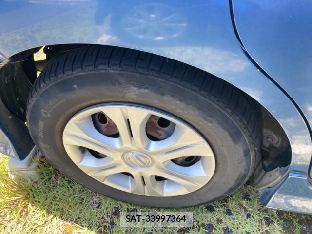 Nissan NOTE 2014-05 8037374-6