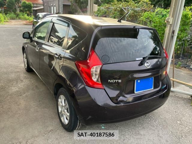 Nissan NOTE 2013-12 8037389-5