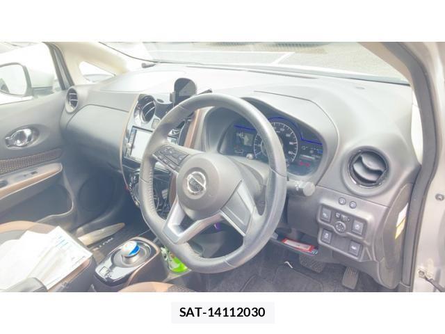 Nissan NOTE 2016-12 8037370-10