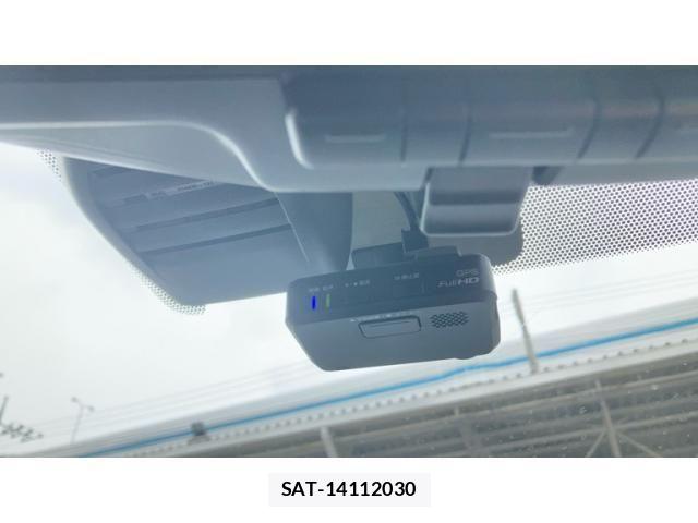 Nissan NOTE 2016-12 8037370-21