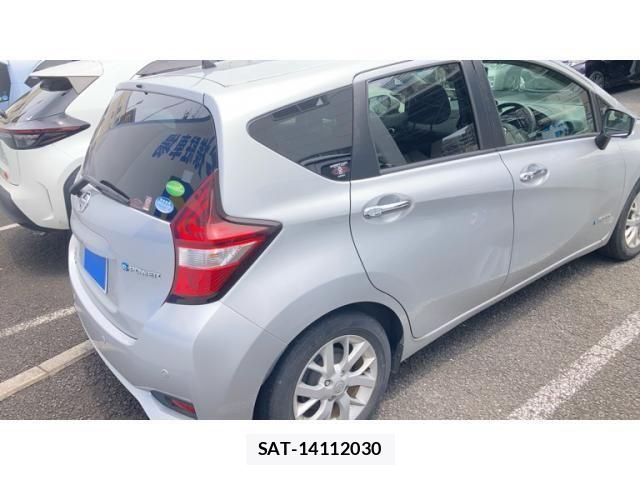 Nissan NOTE 2016-12 8037370-3